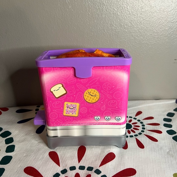 Moose Cookeez Makery Toasty Treatz Toaster Oven Pnutty Jam Tiger Scented - Picture 3 of 11